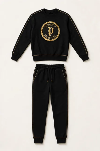 Primitiva ensemble en molleton BG en noir et doré — haut à enfiler et pantalon jogger avec l’emblème sur la poitrine